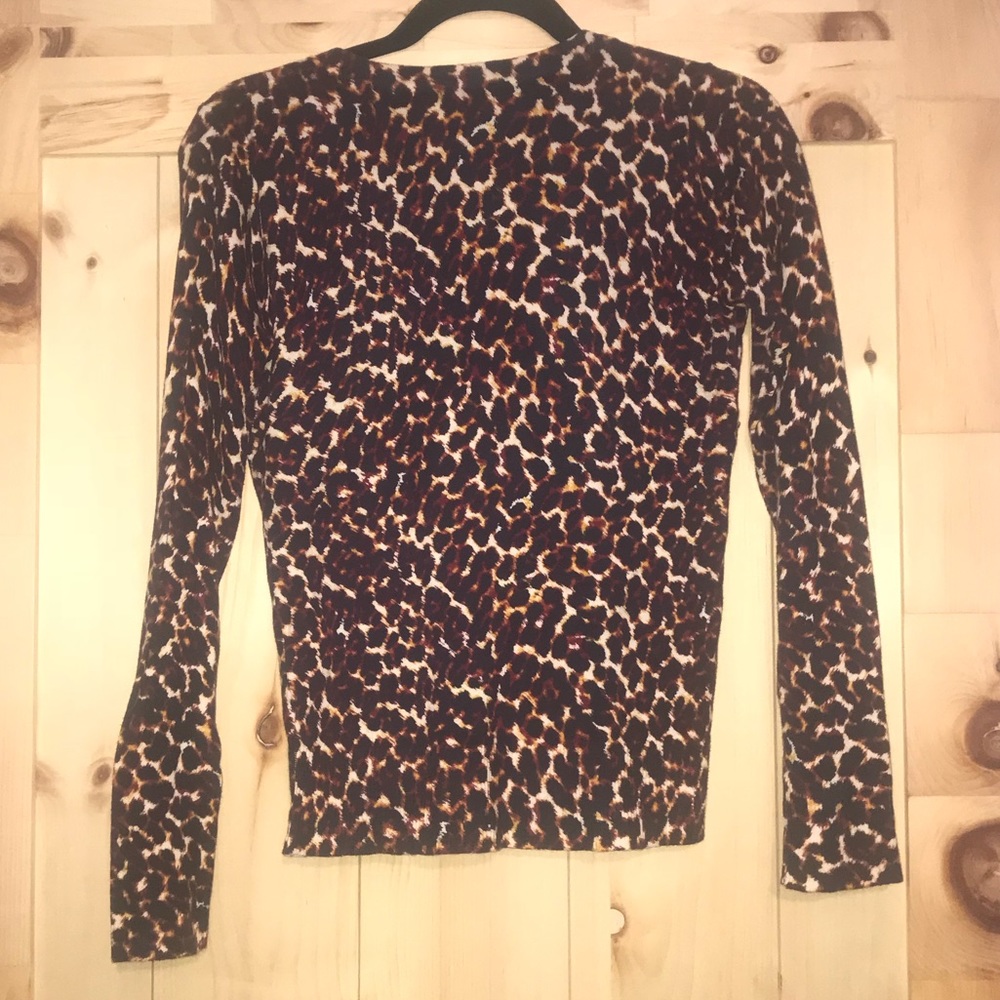 Like new! Patterned Cardigan Size XS - Picture 3 of 3